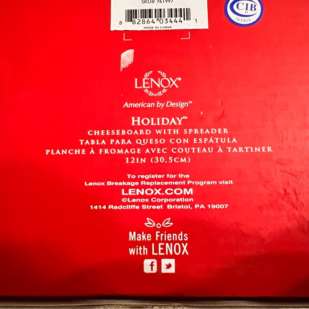 Lenox Holiday Red Cheese Board Set - NIB #14B - Picture 2 of 3